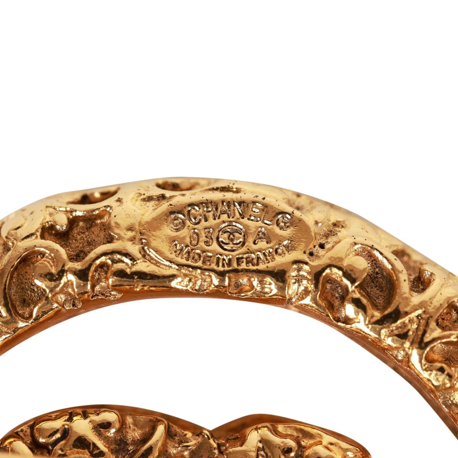 Vintage Chanel Gold Plated CC Lava Brooch 5 Vintage Chanel Gold Plated CC Lava Brooch - Image 3