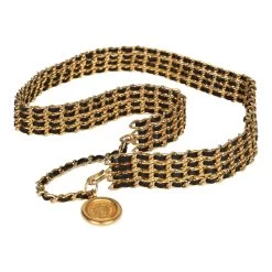 Vintage Chanel Quadruple Layered Chain Belt Black And Gold Leather & Gold Metal 11 Vintage Chanel Quadruple Layered Chain Belt Black And Gold Leather & Gold Metal -Online Bag Store C BT 230913 1 05
