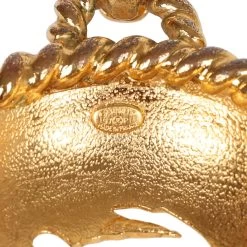 Vintage Chanel Round Cutout Lucky Charms Chain Belt Gold Metal -Online Bag Store C BT 230913 2 08