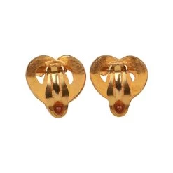Vintage Chanel Gold CC Heart Earrings -Online Bag Store C E 230524 4 04 ae6a1515 06d5 462d 973a 9b47772c9aed