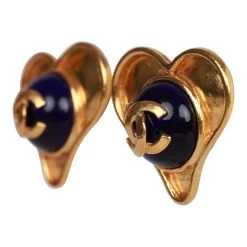 Vintage Chanel Blue CC Logo Gripoix Heart Earrings 9 Vintage Chanel Blue CC Logo Gripoix Heart Earrings -Online Bag Store C E 230525 2 03