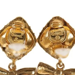 Vintage Chanel Dangle Bow Clip On Earrings Gold Metal 11 Vintage Chanel Dangle Bow Clip On Earrings Gold Metal -Online Bag Store C E 231129 1 05