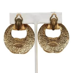 Vintage Chanel Large CC Quilted Knocker Hoop Earrings Gold Hardware -Online Bag Store C E 240306 3 04 8a865cab 7df3 4775 a8c3 e18cd1757e2a