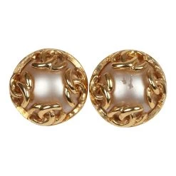 Vintage Chanel CC Round Pearl Earrings Gold Hardware