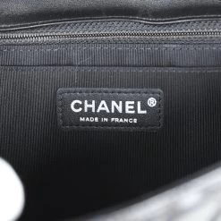 Pre-owned Chanel Medium Lady Bug Single Flap Bag Black Lambskin Silver Hardware 29 Pre-owned Chanel Medium Lady Bug Single Flap Bag Black Lambskin Silver Hardware -Online Bag Store C FN 231228 1 14