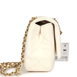 Chanel Small CC Flap Bag White Lambskin Antique Gold Hardware 16 Chanel Small CC Flap Bag White Lambskin Antique Gold Hardware -Online Bag Store C FN 240126 3 04