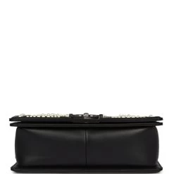 Chanel Medium Boy Bag Black Pearl Chevron Calfskin Silver Hardware 16 Chanel Medium Boy Bag Black Pearl Chevron Calfskin Silver Hardware -Online Bag Store C FNB 2410125 2 QT 06