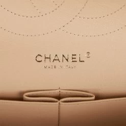 Pre-owned Chanel Jumbo Classic Double Flap Bag Beige Caviar Gold Hardware 18 Pre-owned Chanel Jumbo Classic Double Flap Bag Beige Caviar Gold Hardware -Online Bag Store C JM255 011623 1 08