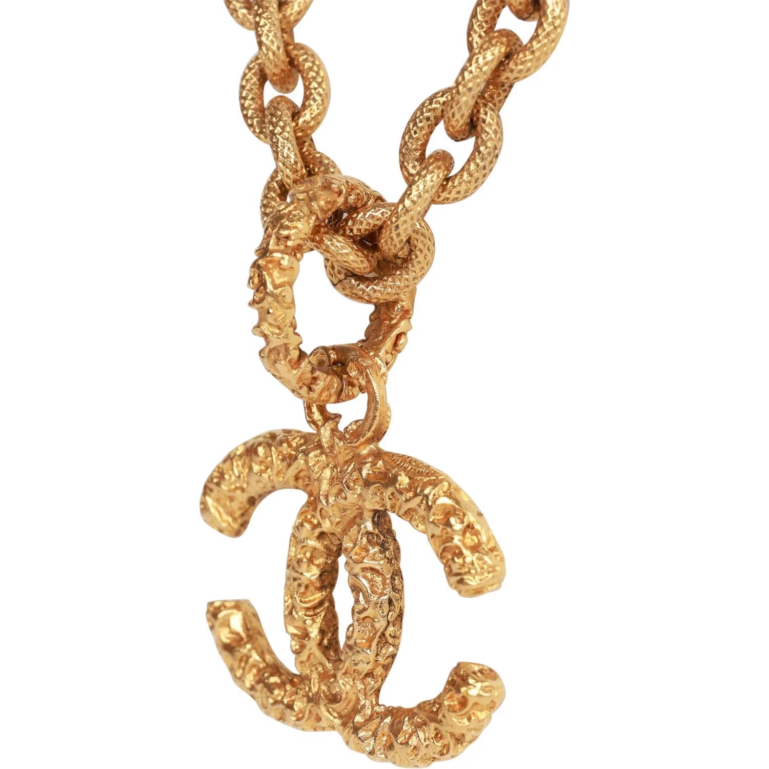 Vintage Chanel Gold Plated Lava CC Pendant Necklace 6 Vintage Chanel Gold Plated Lava CC Pendant Necklace - Image 4