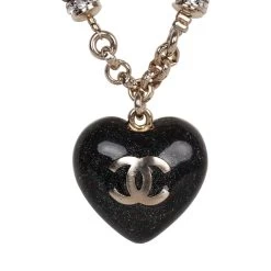 Chanel Black And Silver CC Crystal Heart Pendant Necklace 14 Chanel Black And Silver CC Crystal Heart Pendant Necklace -Online Bag Store C N 230629 1 04