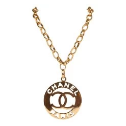 Vintage Chanel CC Paris Jumbo Medallion Gold Metal