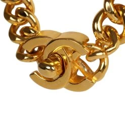 Vintage Chanel Turn Lock Necklace Gold Metal -Online Bag Store C N 231016 1 04