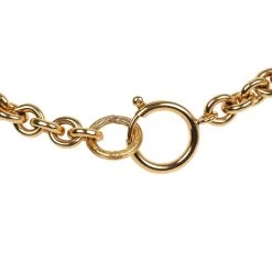 Vintage Chanel CC Quilted Oval Pendant Necklace Gold Hardware 15 Vintage Chanel CC Quilted Oval Pendant Necklace Gold Hardware -Online Bag Store C N 240306 1 07