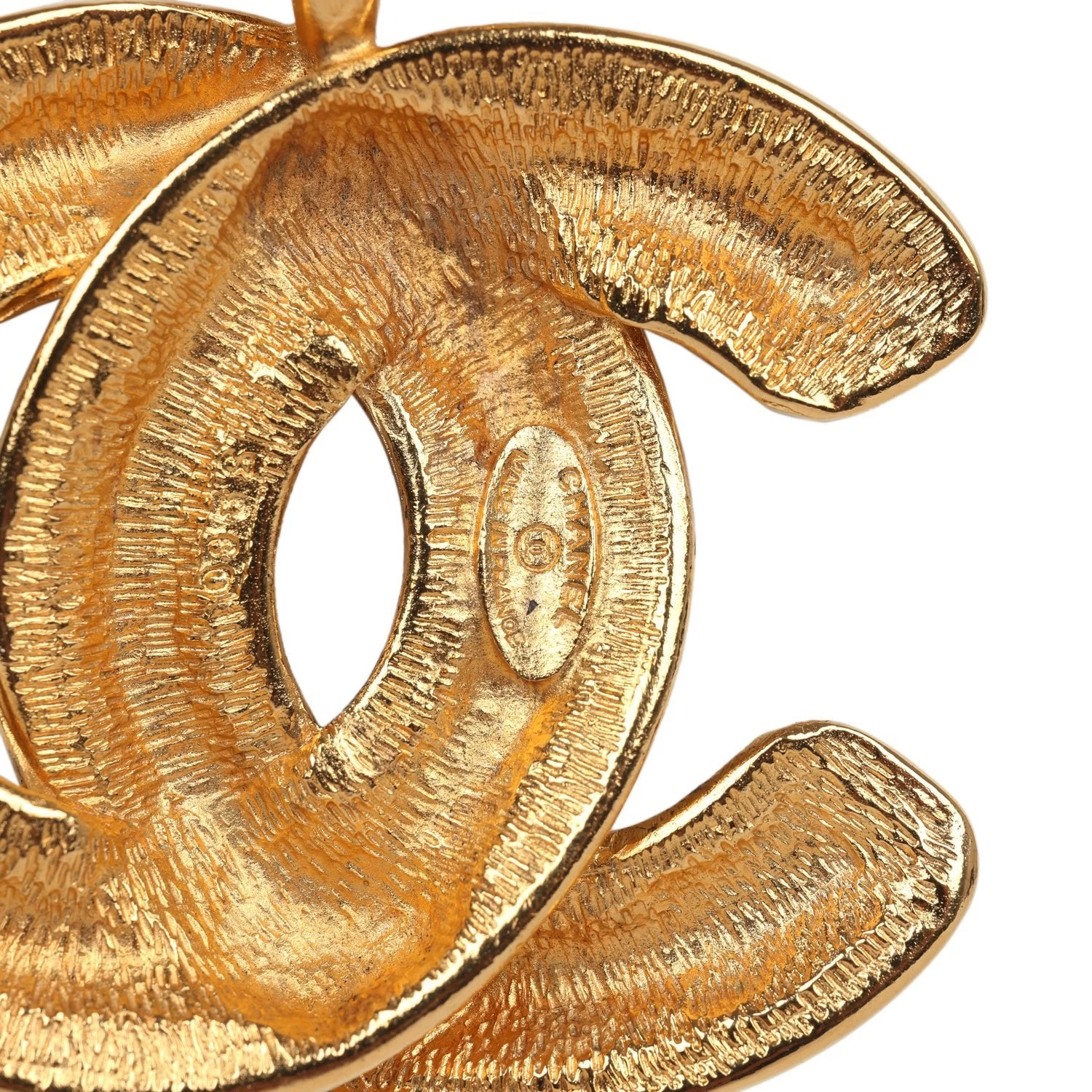 Vintage Chanel Large CC Quilted Pendant Necklace Gold Hardware 6 Vintage Chanel Large CC Quilted Pendant Necklace Gold Hardware - Image 4