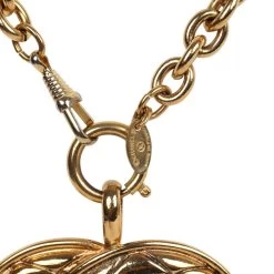 Vintage Chanel Large CC Quilted Pendant Necklace Gold Hardware 15 Vintage Chanel Large CC Quilted Pendant Necklace Gold Hardware -Online Bag Store C N 240306 2 07