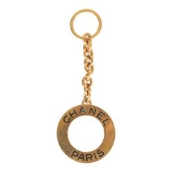 Vintage Chanel Paris Circle Keychain Gold Hardware