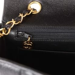 Vintage Chanel Medium Diana Flap Bag Black Caviar Gold Hardware 21 Vintage Chanel Medium Diana Flap Bag Black Caviar Gold Hardware -Online Bag Store C V 230330 2 10