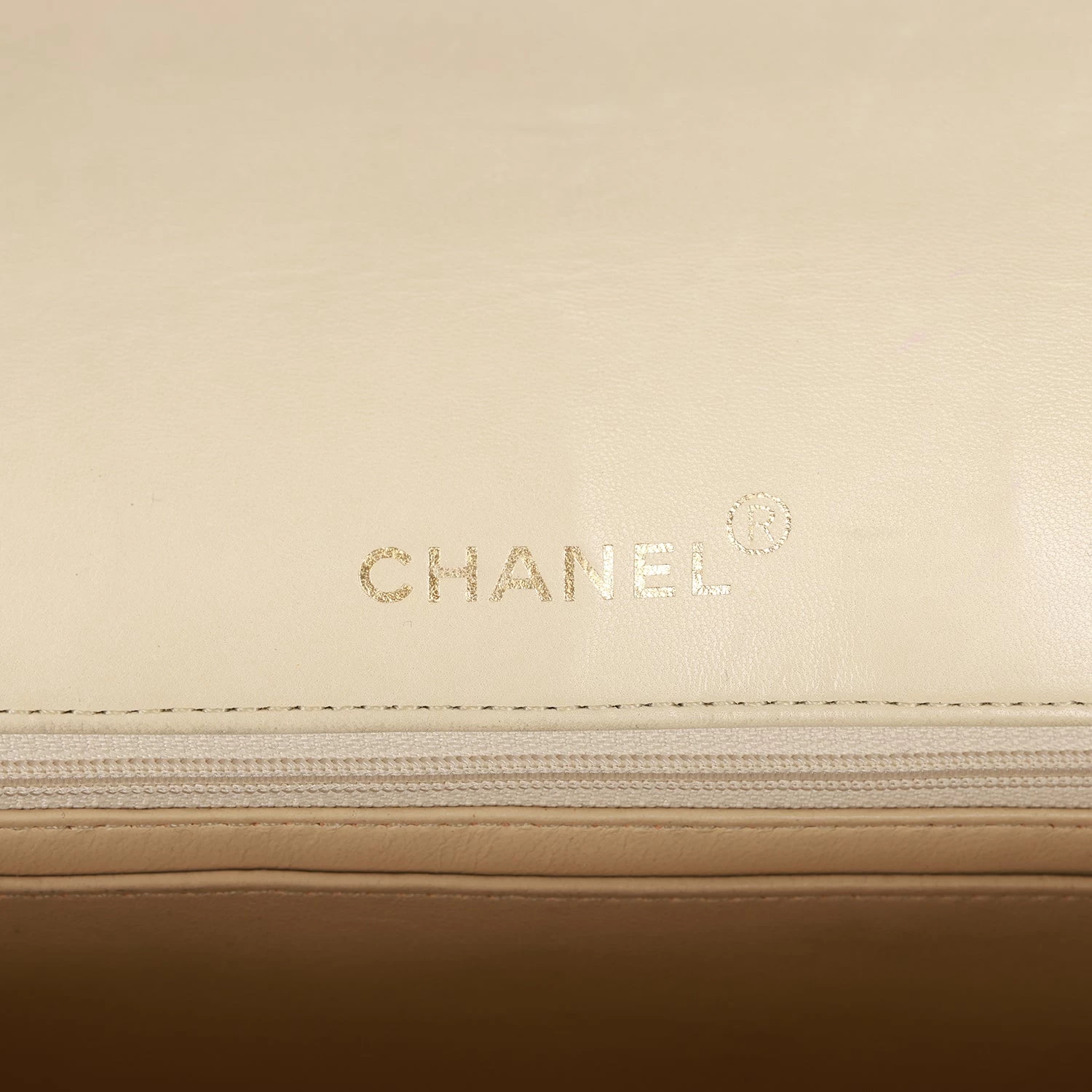 Vintage Chanel Medium Diana Flap Bag Ivory Lambskin Gold Hardware 10 Vintage Chanel Medium Diana Flap Bag Ivory Lambskin Gold Hardware - Image 8