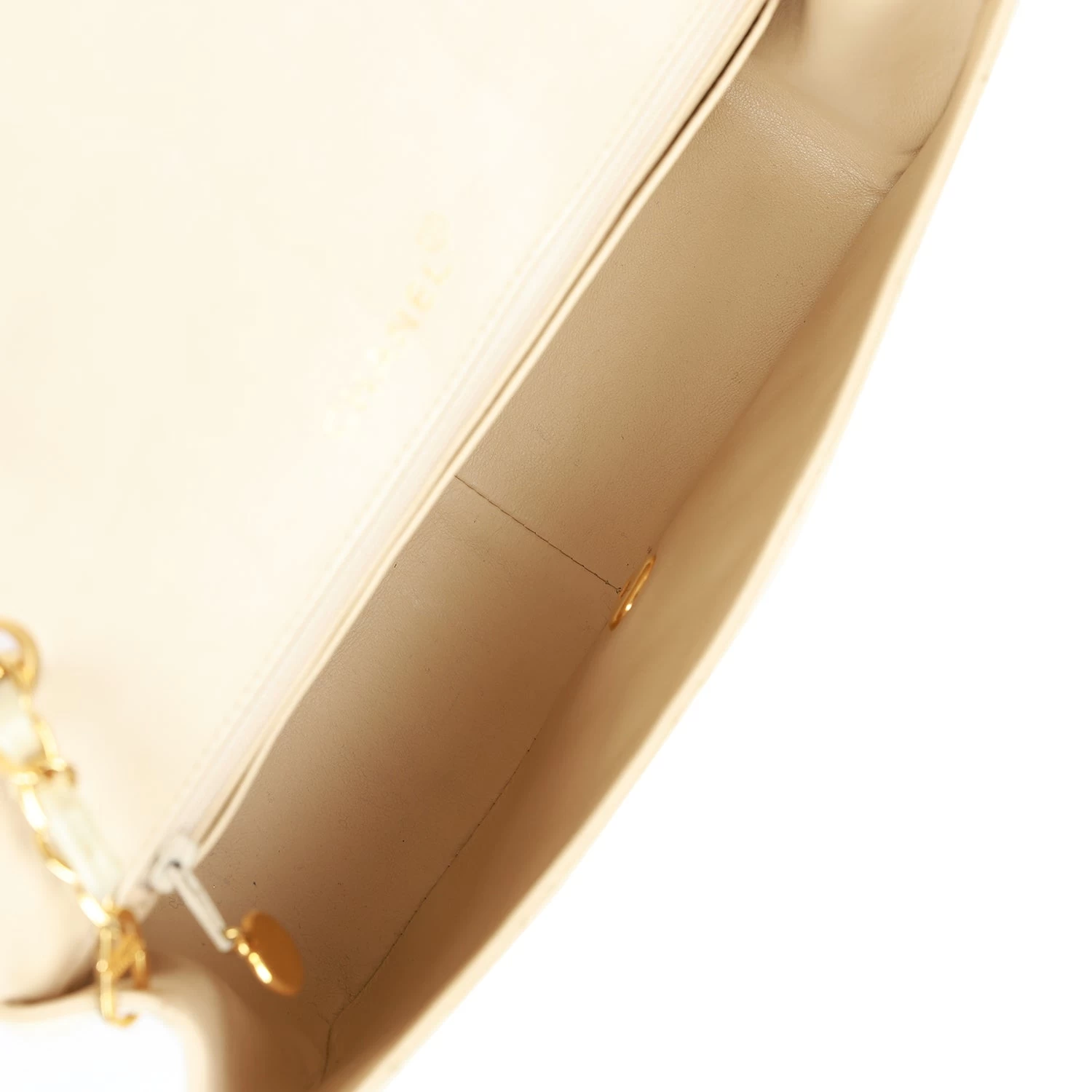Vintage Chanel Medium Diana Flap Bag Ivory Lambskin Gold Hardware 11 Vintage Chanel Medium Diana Flap Bag Ivory Lambskin Gold Hardware - Image 9