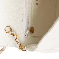 Vintage Chanel Medium Diana Flap Bag White Caviar Gold Hardware 21 Vintage Chanel Medium Diana Flap Bag White Caviar Gold Hardware -Online Bag Store C V 230811 2 10