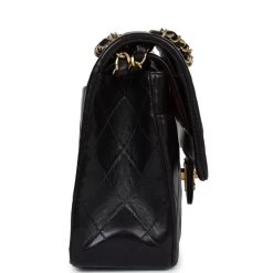Vintage Chanel Medium Classic Double Flap Black Lambskin Gold Hardware 13 Vintage Chanel Medium Classic Double Flap Black Lambskin Gold Hardware -Online Bag Store C V 240228 1 JP 04