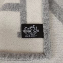 Hermès Hermes "Classic Avalon" Ecru And Gris Clair Blanket -Online Bag Store H BLA 011023 1 04