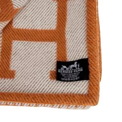 Hermès Hermes "Classic Avalon" Ecru And Potiron Blanket -Online Bag Store H BLA 031822 4 03 2ebcd1ae c761 4318 8a7a 1b85e8c3366b