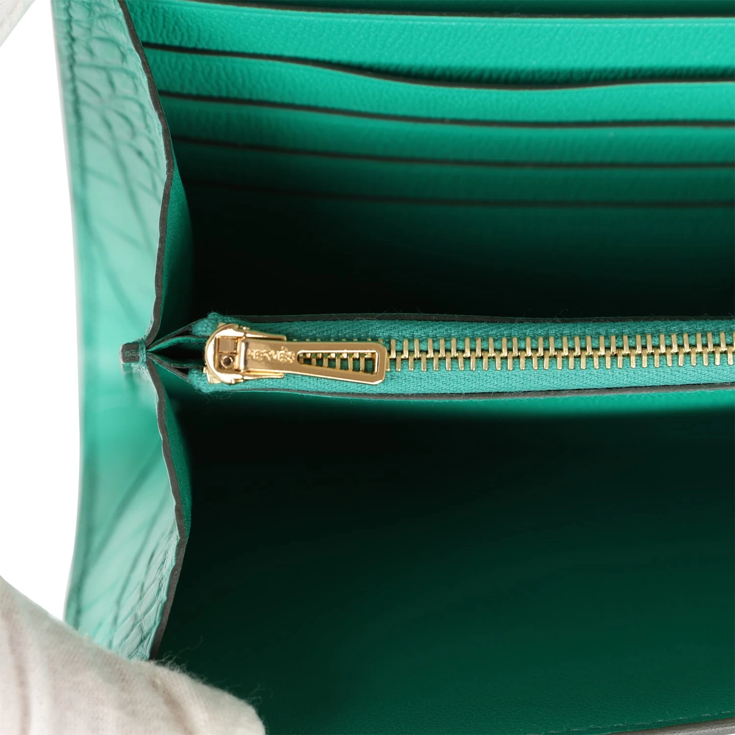 Hermès Hermes Constance Wallet To Go Vert Jade Matte Alligator Gold Hardware 11 Hermès Hermes Constance Wallet To Go Vert Jade Matte Alligator Gold Hardware - Image 9