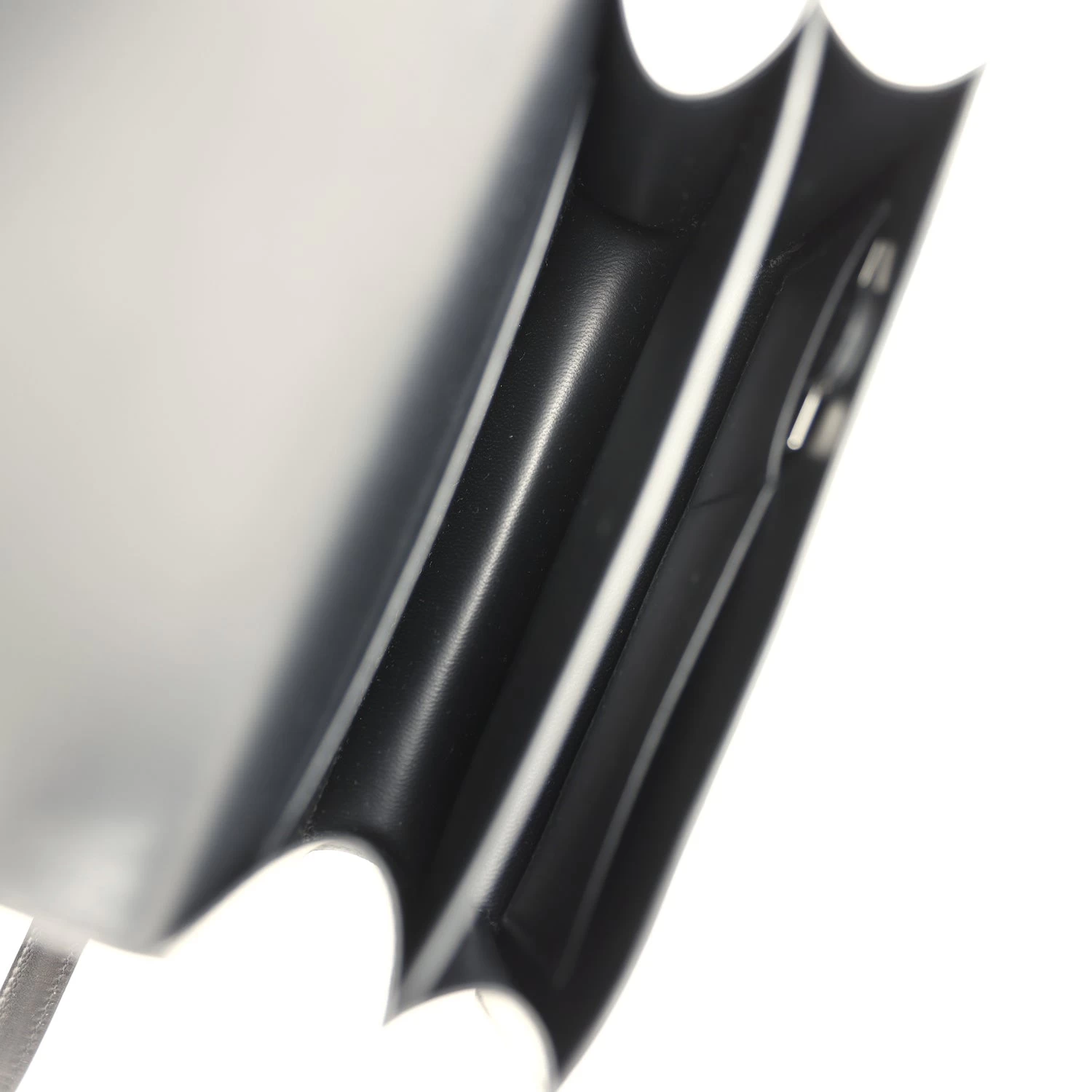 Hermès Hermes Constance 18 Black Box Gold Hardware 11 Hermès Hermes Constance 18 Black Box Gold Hardware - Image 9