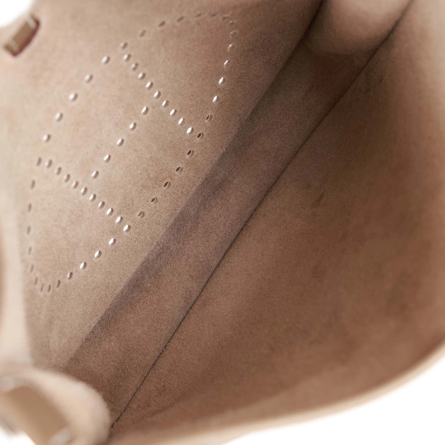 Hermès Pre-owned Hermes Evelyne III PM Etoupe Clemence Palladium Hardware 10 Hermès Pre-owned Hermes Evelyne III PM Etoupe Clemence Palladium Hardware - Image 8