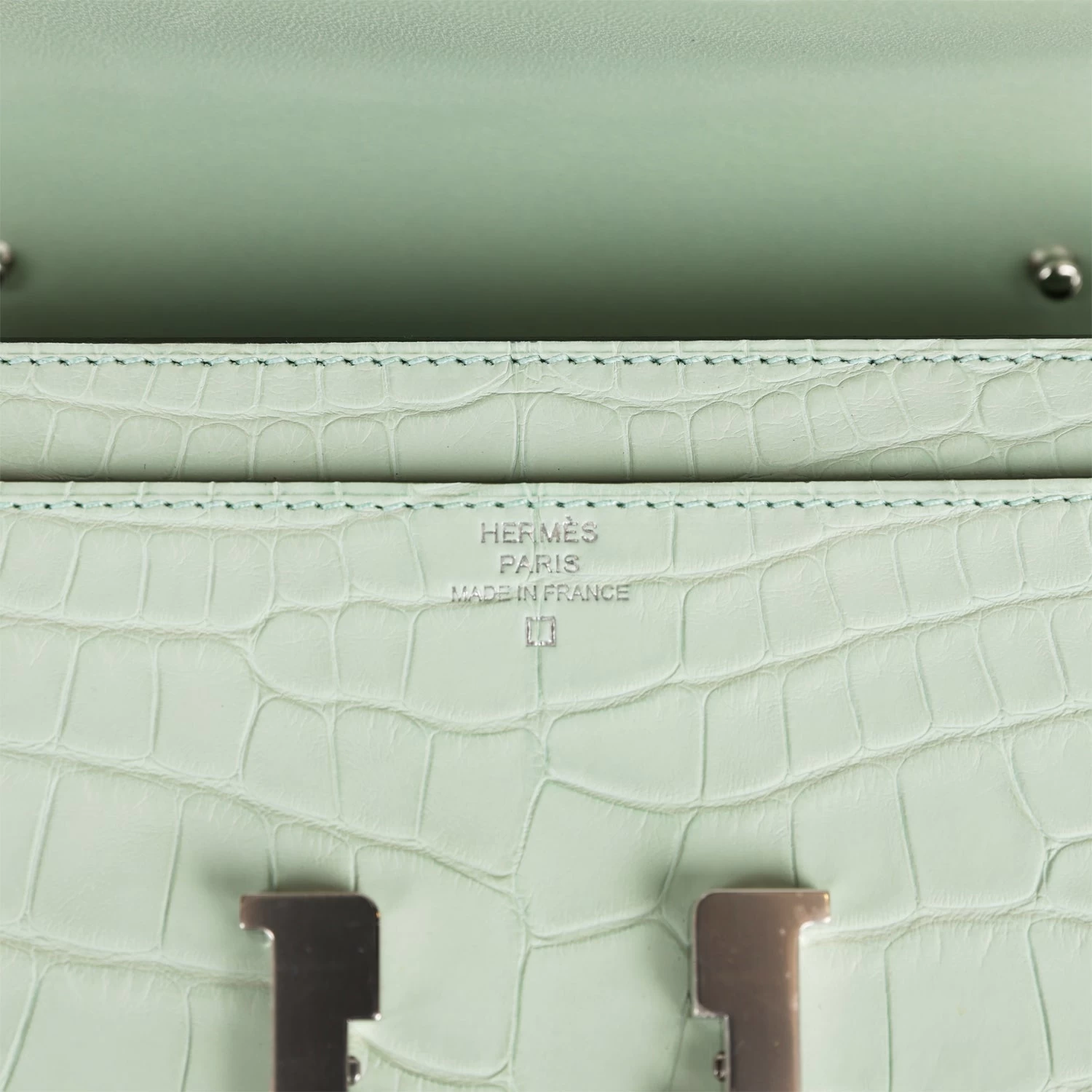 Hermès Hermes Constance Wallet To Go Vert D'eau Matte Alligator Palladium Hardware 9 Hermès Hermes Constance Wallet To Go Vert D'eau Matte Alligator Palladium Hardware - Image 7
