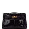 Hermès Hermes Kelly Pochette Amethyst Shiny Alligator Gold Hardware 2 Hermès Hermes Kelly Pochette Amethyst Shiny Alligator Gold Hardware -Online Bag Store H FBSLG 240202 2 01 3d4689a8 c277 4c93 9c00 3ea2b71697c8