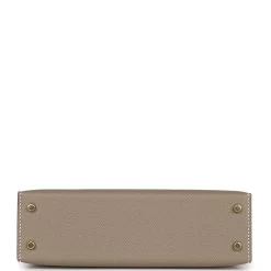 Hermès Hermes Special Order (HSS) Kelly 20 Nata And Gris Asphalte Epsom Sellier Gold Hardware 15 Hermès Hermes Special Order (HSS) Kelly 20 Nata And Gris Asphalte Epsom Sellier Gold Hardware -Online Bag Store H K 230724 2 06