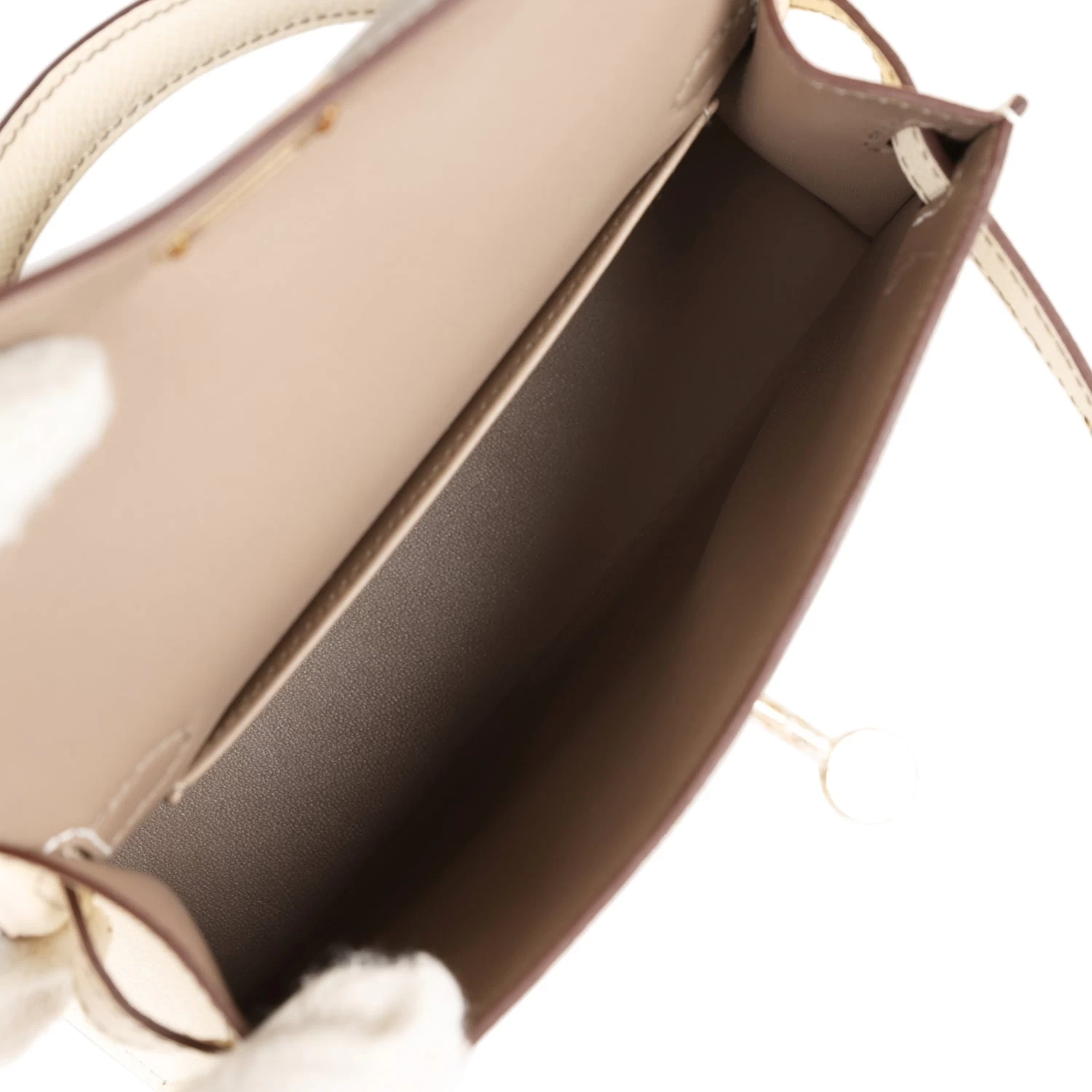 Hermès Hermes Special Order (HSS) Kelly 20 Nata And Gris Asphalte Epsom Sellier Gold Hardware 10 Hermès Hermes Special Order (HSS) Kelly 20 Nata And Gris Asphalte Epsom Sellier Gold Hardware - Image 8