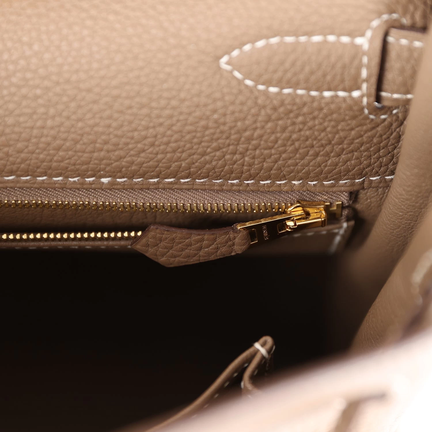 Hermès Pre-owned Hermes Kelly Retourne 32 Etoupe Togo Gold Hardware 11 Hermès Pre-owned Hermes Kelly Retourne 32 Etoupe Togo Gold Hardware - Image 9