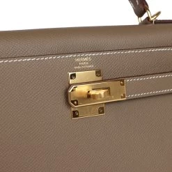 Hermès Hermes Kelly Sellier 28 Etoupe Epsom Gold Hardware 17 Hermès Hermes Kelly Sellier 28 Etoupe Epsom Gold Hardware -Online Bag Store H K 231201 1 08