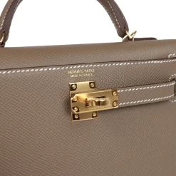 Hermès Hermes Kelly Sellier 20 Etoupe Epsom Gold Hardware 16 Hermès Hermes Kelly Sellier 20 Etoupe Epsom Gold Hardware -Online Bag Store H K 240103 4 07