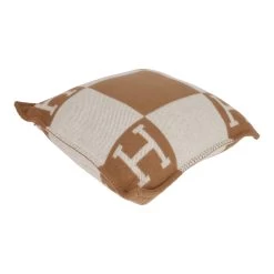 Hermès Hermes "Avalon" Ecru And Camel Signature H Cushion PM -Online Bag Store H PL 230824 1 03