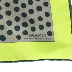Hermès Hermes “Yellowstone Forever Grrrrr!” Marron/Lime/Sapin Silk Scarf 100cm -Online Bag Store H SCA100 240220 1 AB 03