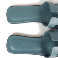Hermès Hermes Oran Sandals Bleu Pinede Calfskin 37 18 Hermès Hermes Oran Sandals Bleu Pinede Calfskin 37 -Online Bag Store H SNDL 230324 4 MX 08