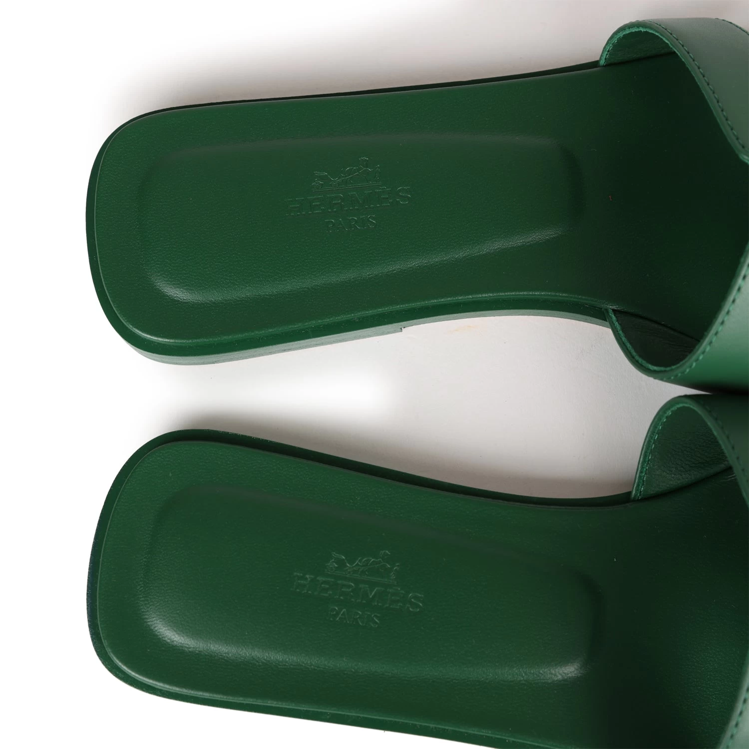 Hermès Hermes Oran Sandal Vert Electrique Calfskin 38 EU 10 Hermès Hermes Oran Sandal Vert Electrique Calfskin 38 EU - Image 8